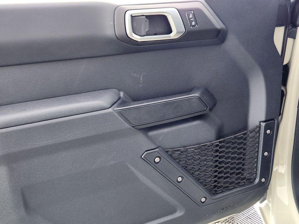 new 2025 Ford Bronco car, priced at $47,082