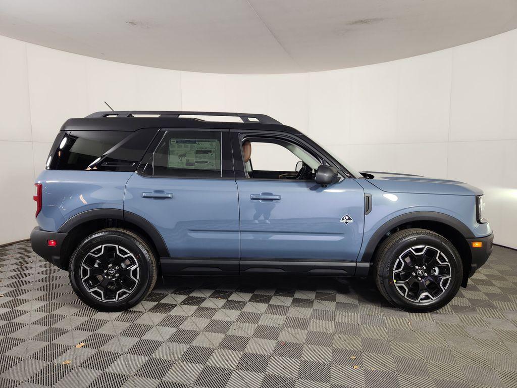 new 2025 Ford Bronco Sport car, priced at $37,086