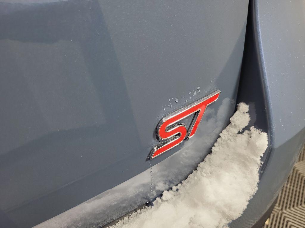 new 2026 Ford Explorer car, priced at $55,429