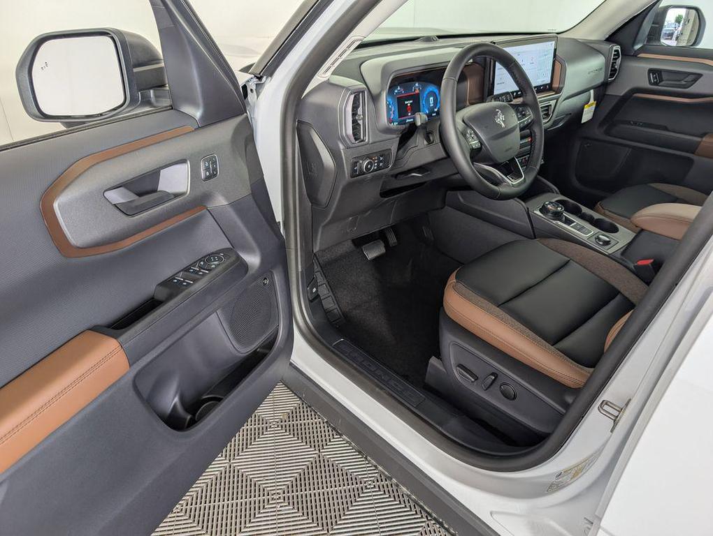 new 2025 Ford Bronco Sport car, priced at $35,301