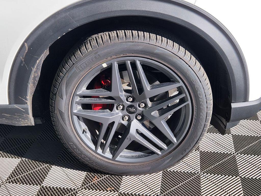 new 2025 Ford Explorer car, priced at $56,191