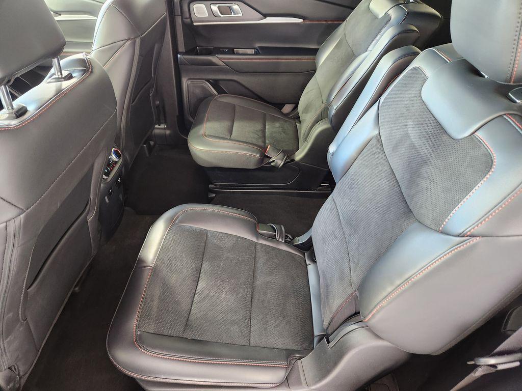 new 2025 Ford Explorer car, priced at $56,191