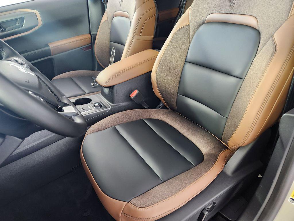 new 2025 Ford Bronco Sport car, priced at $37,454