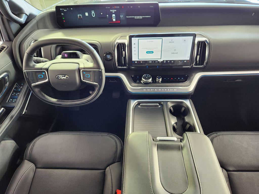 new 2025 Ford Expedition car, priced at $80,675