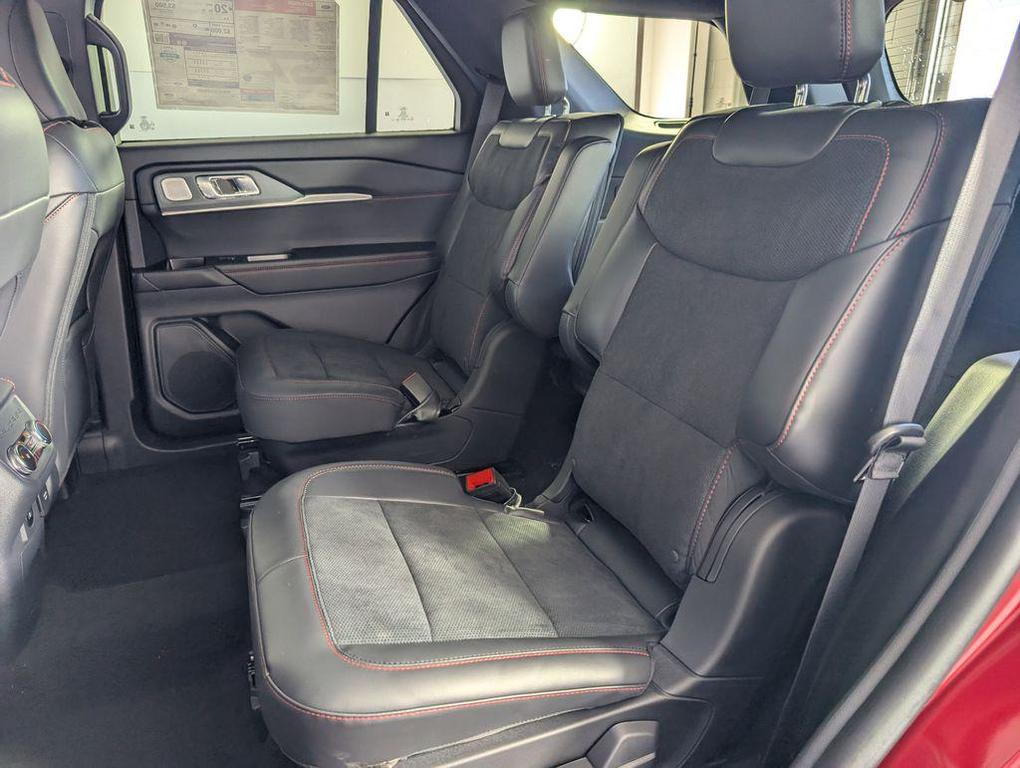new 2025 Ford Explorer car, priced at $57,909