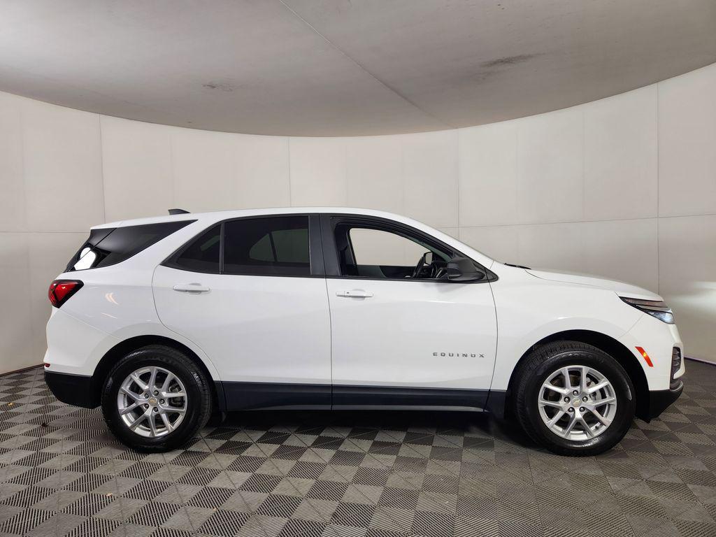 used 2023 Chevrolet Equinox car, priced at $19,599
