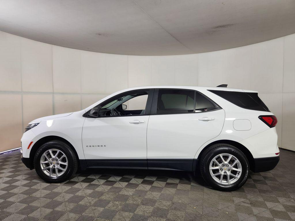 used 2023 Chevrolet Equinox car, priced at $19,599