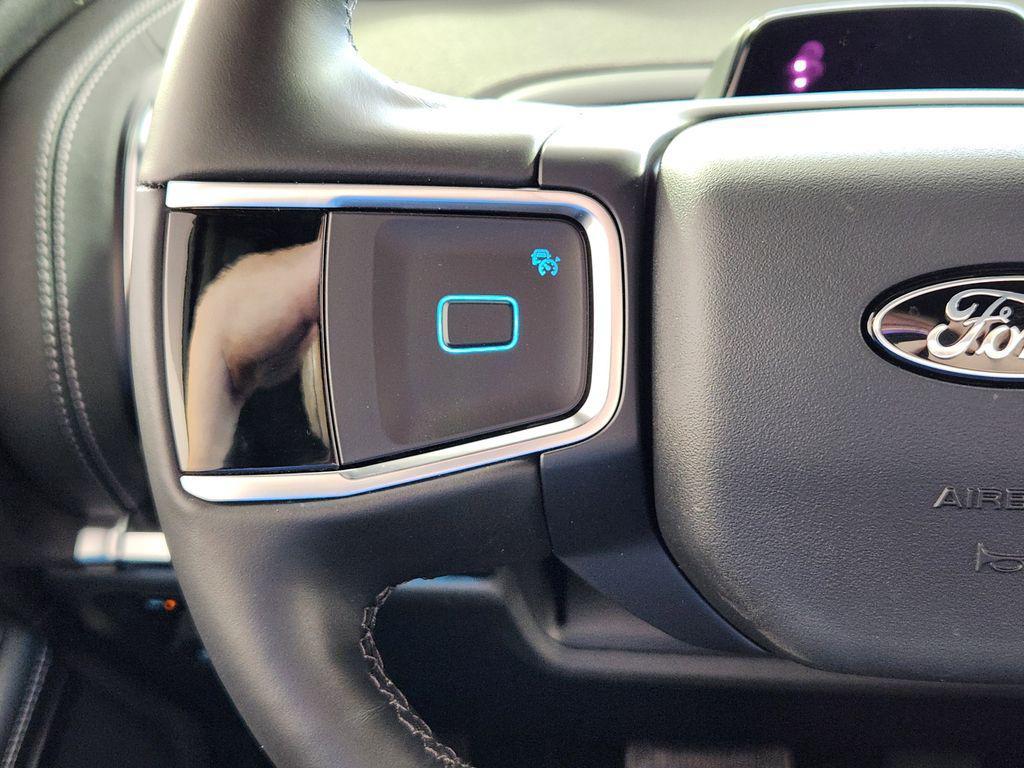 new 2026 Ford Expedition car, priced at $78,329