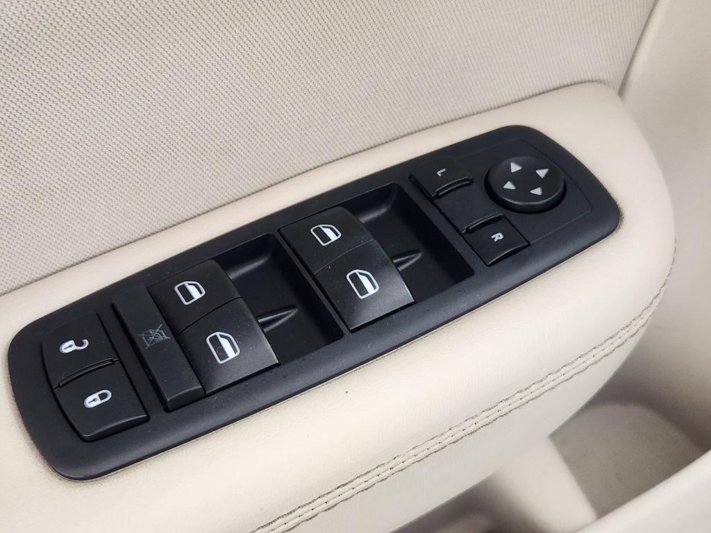 used 2016 Chrysler 200 car, priced at $6,799