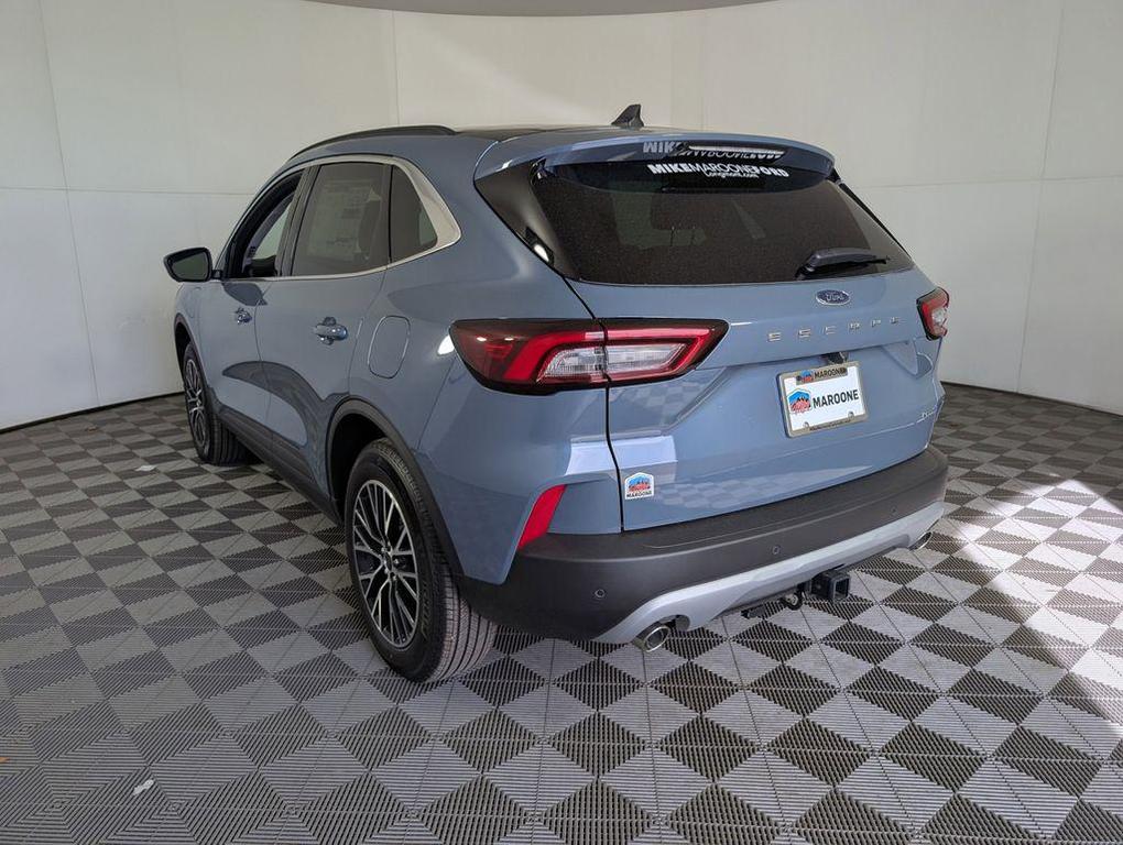 new 2025 Ford Escape PHEV car, priced at $35,589