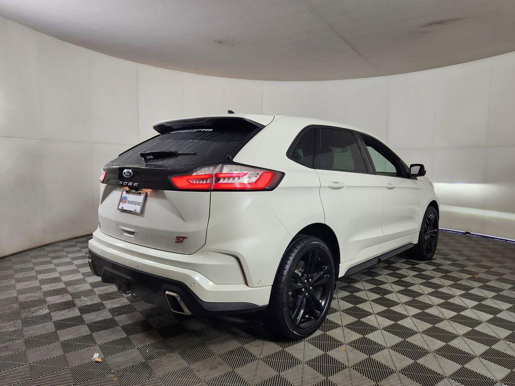 used 2022 Ford Edge car, priced at $29,192