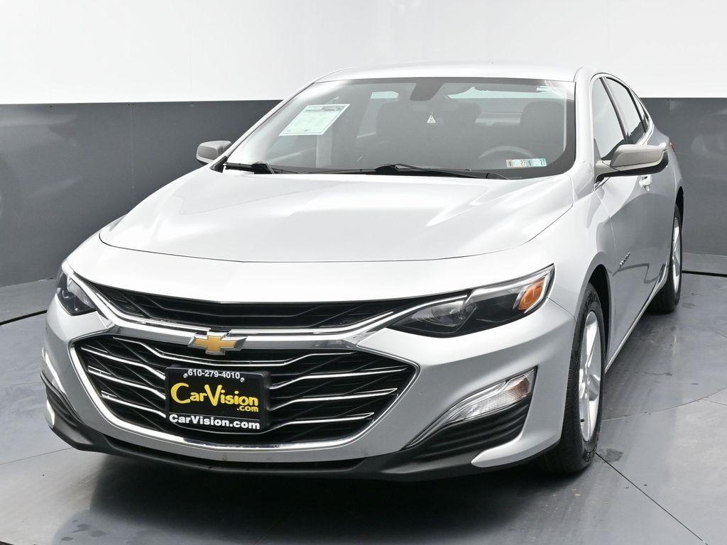 used 2019 Chevrolet Malibu car, priced at $13,999