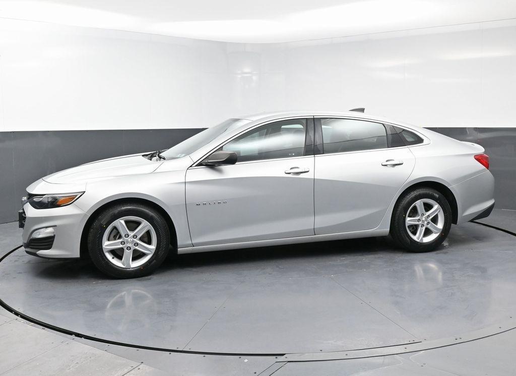 used 2019 Chevrolet Malibu car, priced at $13,999