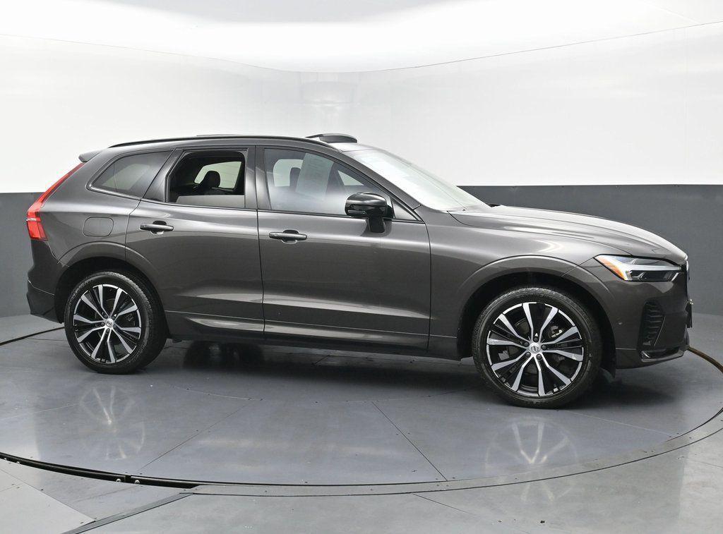 used 2023 Volvo XC60 car, priced at $28,999