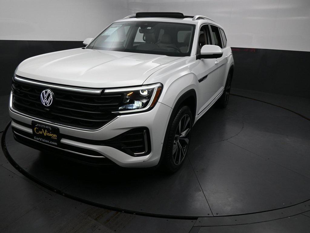 used 2024 Volkswagen Atlas car, priced at $33,998
