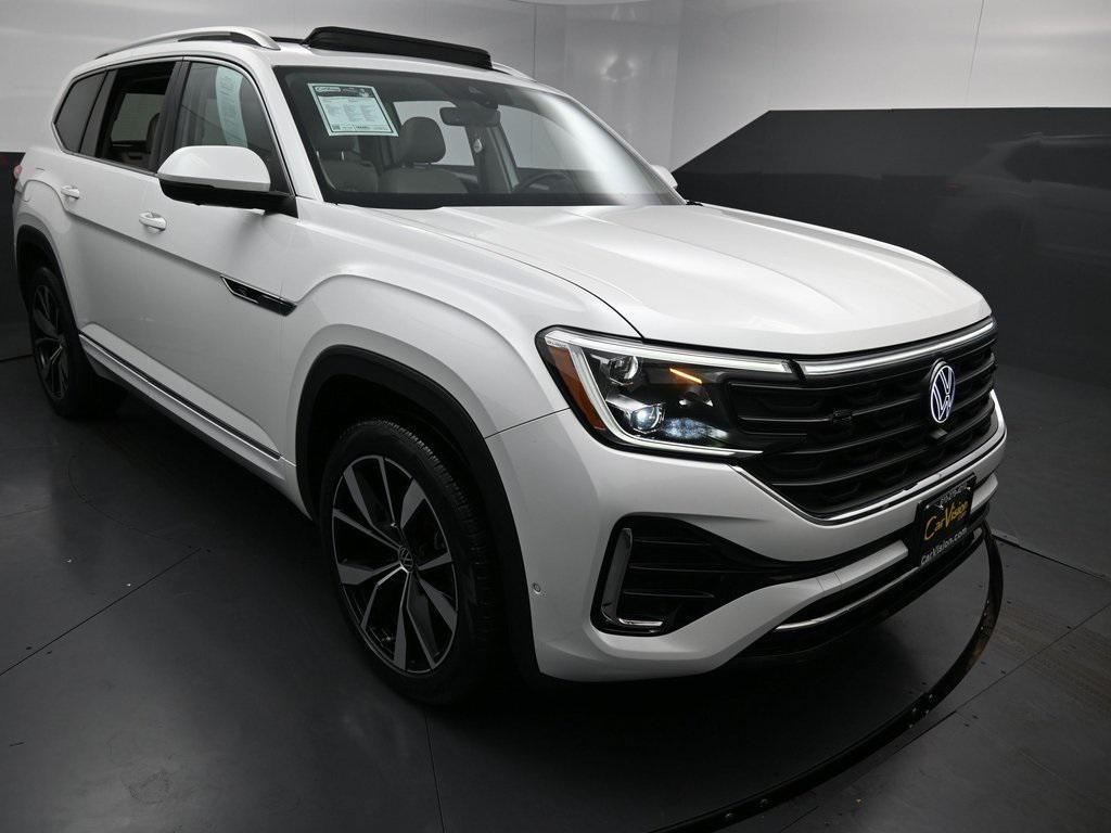 used 2024 Volkswagen Atlas car, priced at $33,998