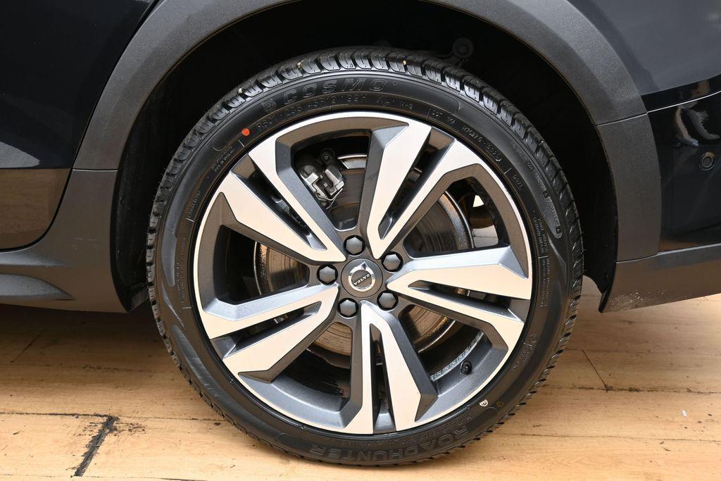 used 2025 Volvo V60 Cross Country car, priced at $35,798