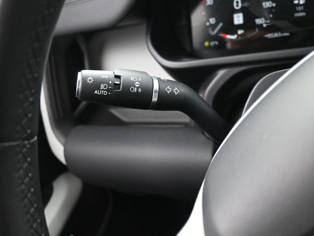 used 2024 Land Rover Defender car, priced at $50,999