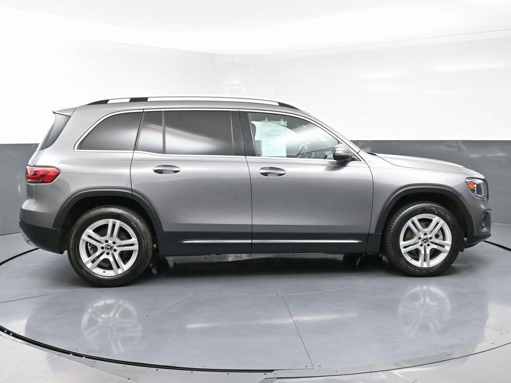 used 2022 Mercedes-Benz GLB 250 car, priced at $21,999