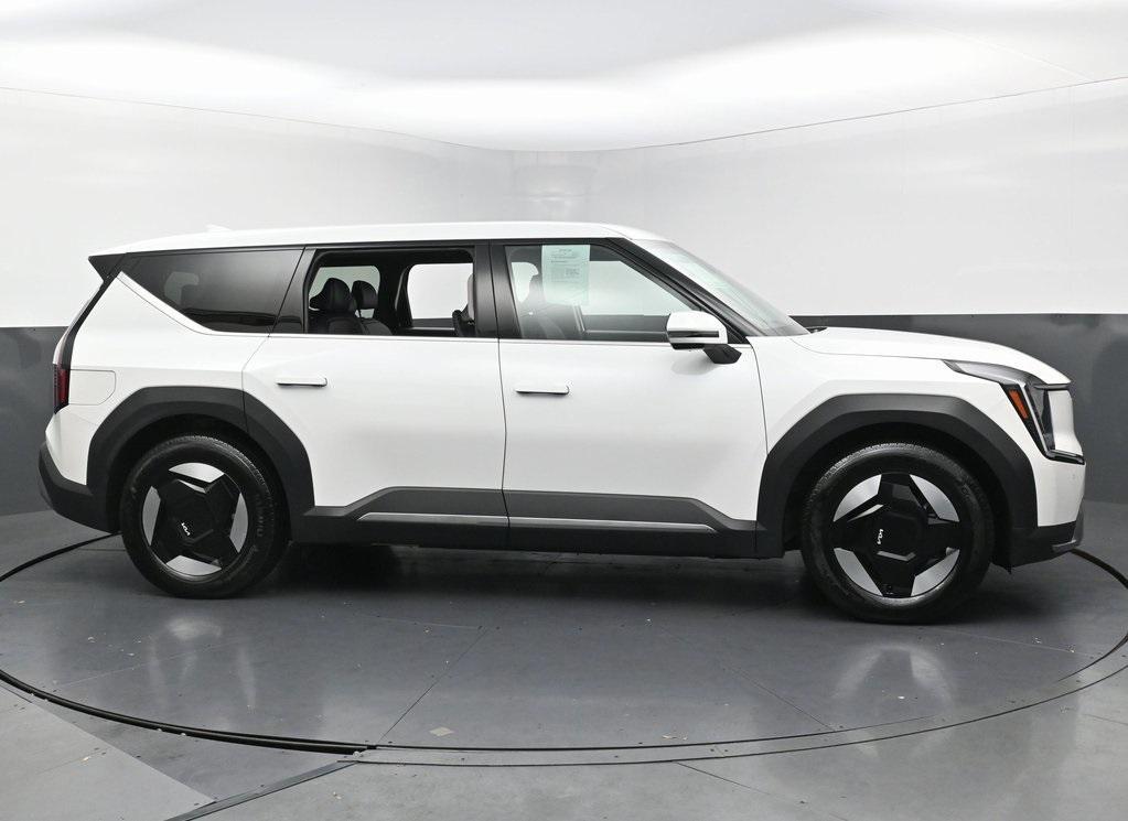 used 2024 Kia EV9 car, priced at $29,999