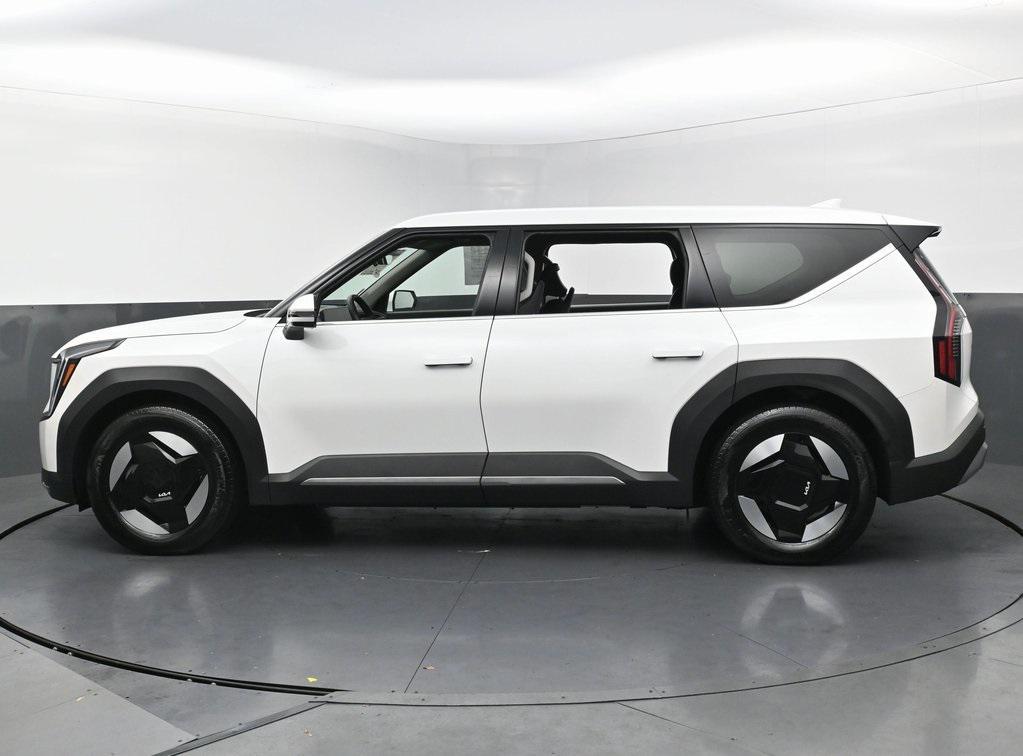 used 2024 Kia EV9 car, priced at $29,999