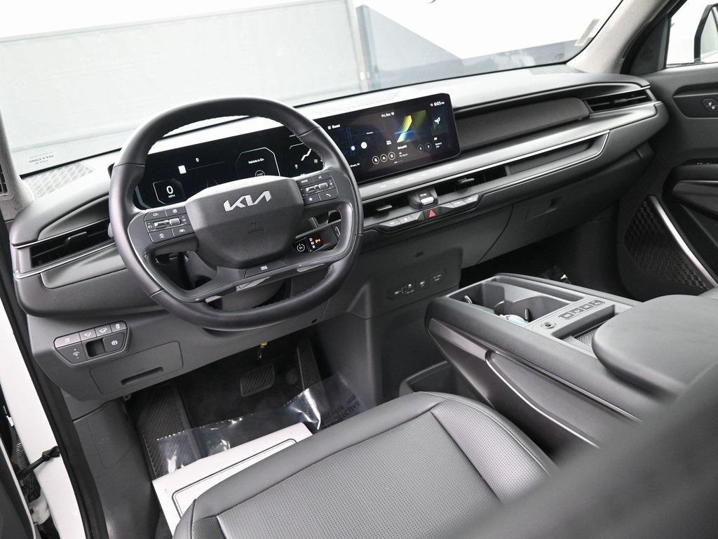 used 2024 Kia EV9 car, priced at $29,999
