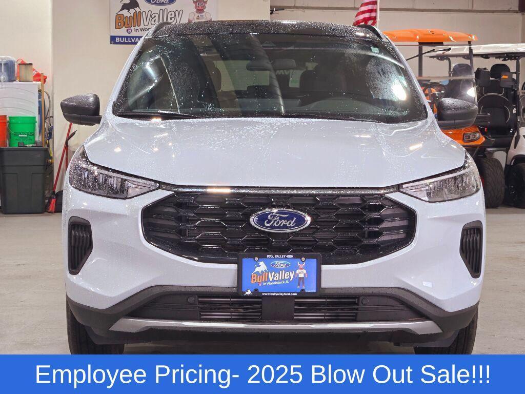 new 2025 Ford Escape car, priced at $32,022