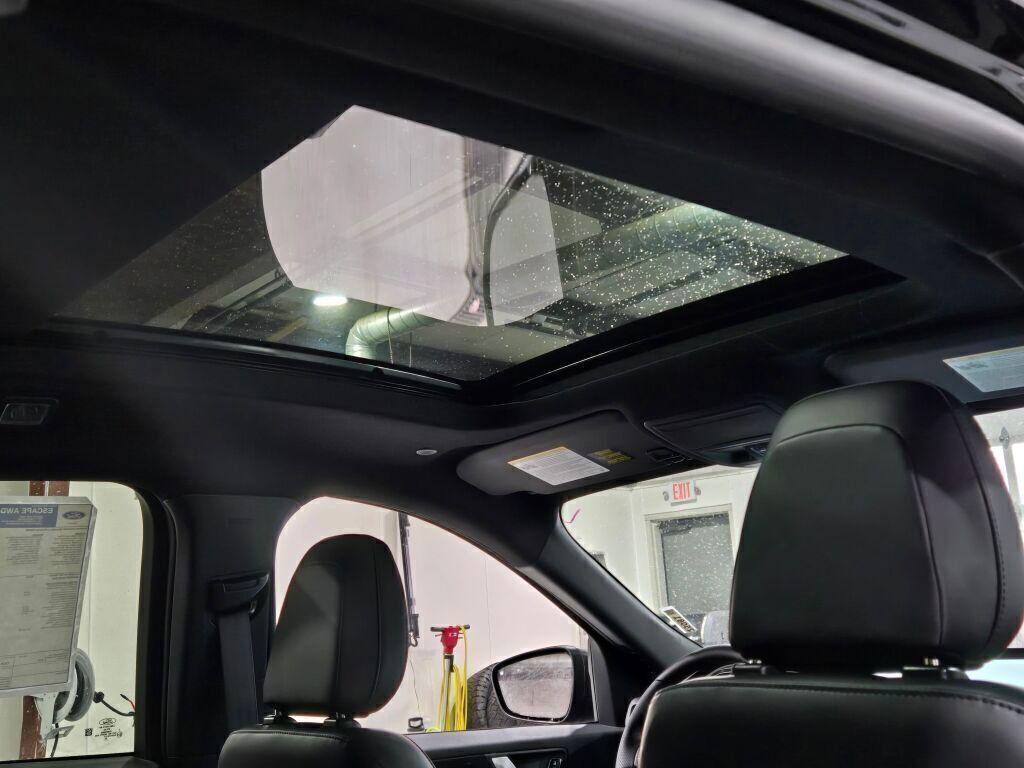 new 2025 Ford Escape car, priced at $35,599