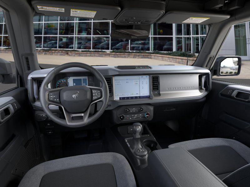 new 2025 Ford Bronco car, priced at $40,114