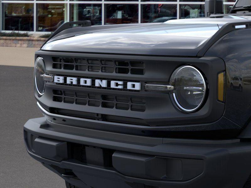 new 2025 Ford Bronco car, priced at $40,114