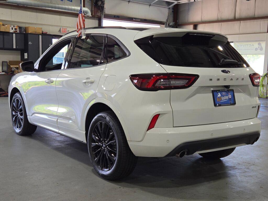 used 2023 Ford Escape car, priced at $25,899