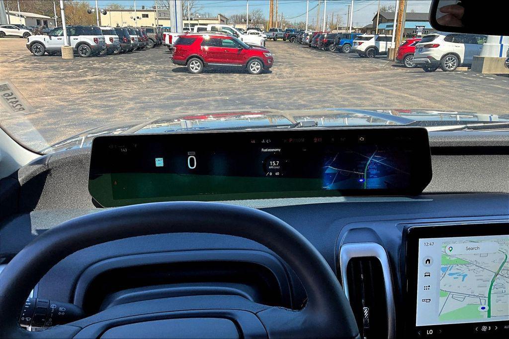 used 2025 Ford Expedition car, priced at $58,112