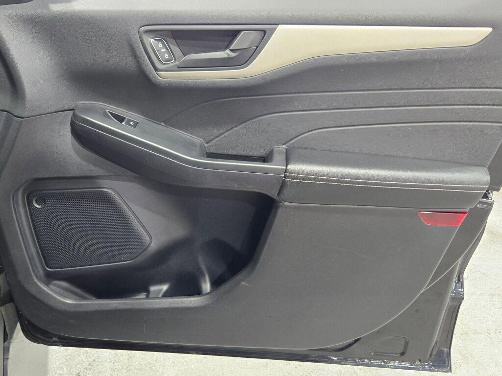 used 2022 Ford Escape car, priced at $19,989