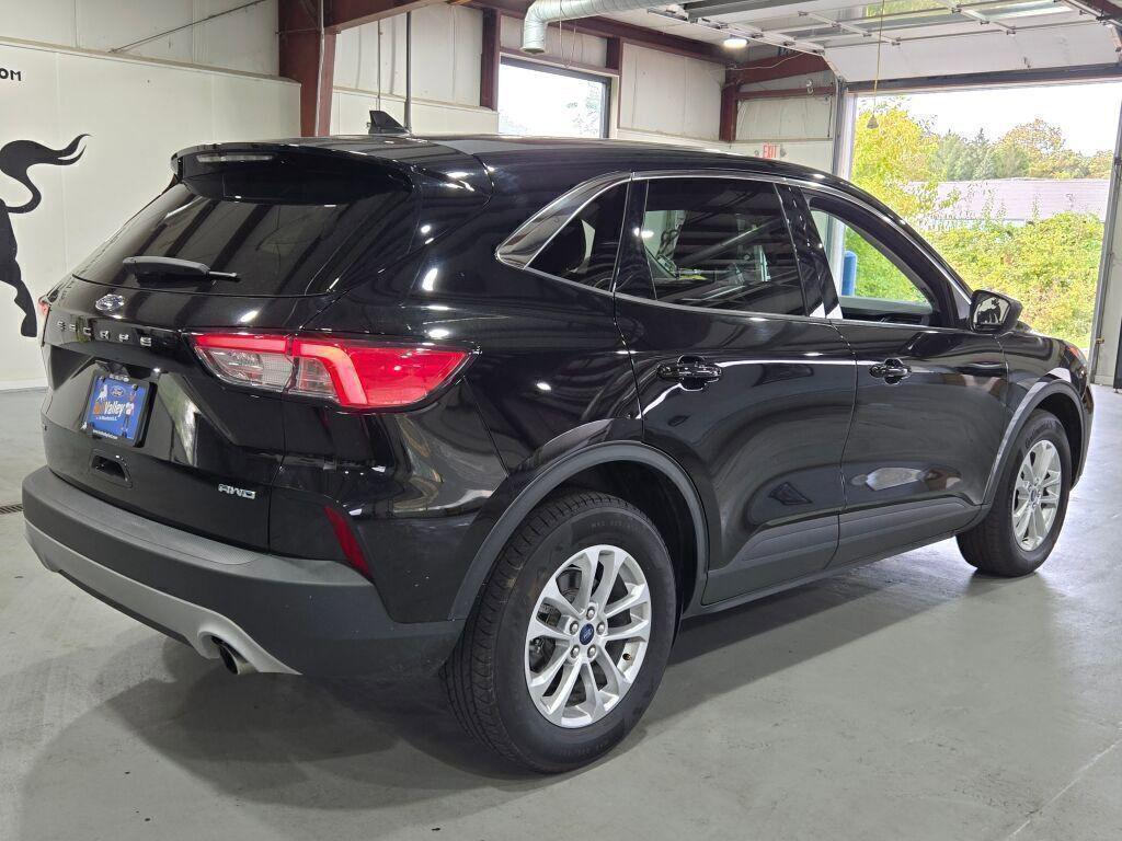 used 2022 Ford Escape car, priced at $19,989