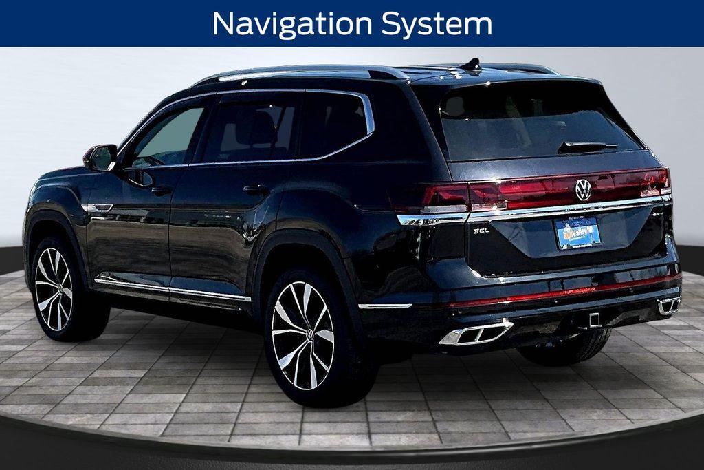 used 2025 Volkswagen Atlas car, priced at $44,408