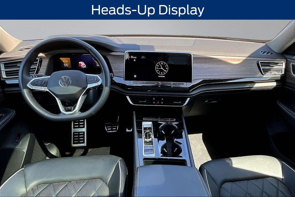 used 2025 Volkswagen Atlas car, priced at $44,408