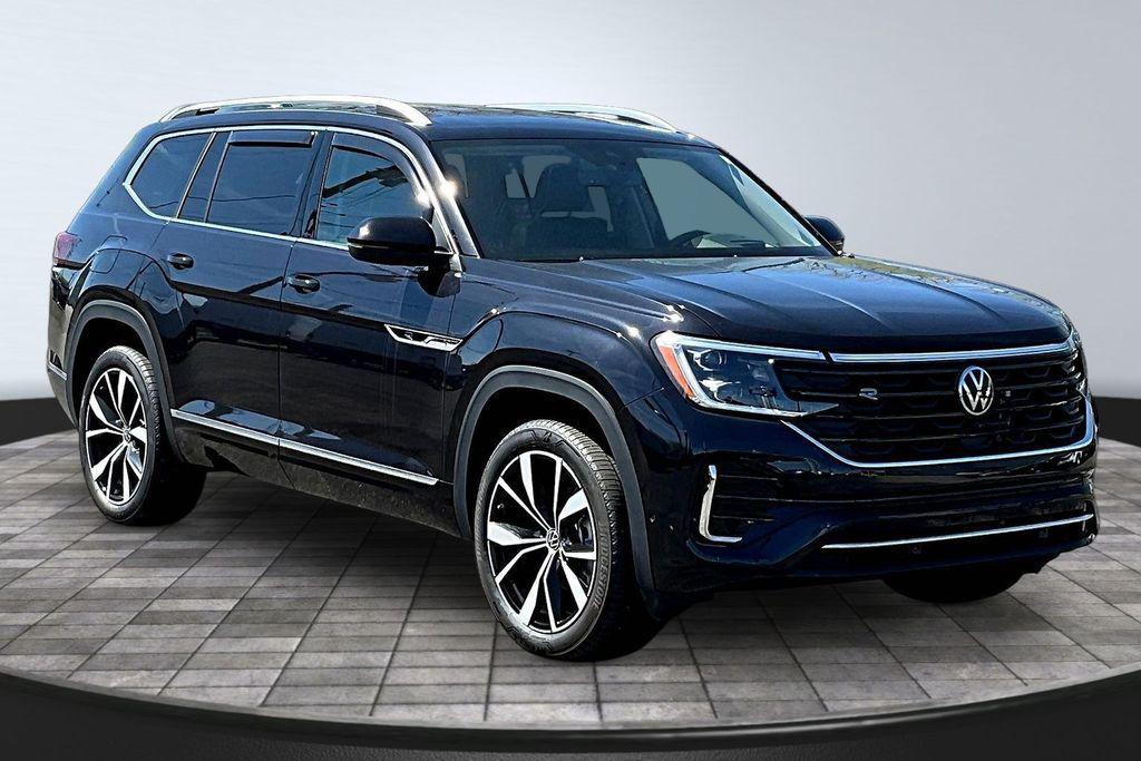 used 2025 Volkswagen Atlas car, priced at $44,408