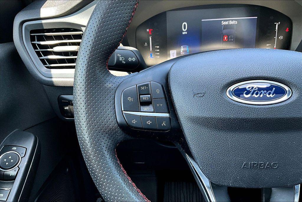 used 2023 Ford Escape car, priced at $24,412