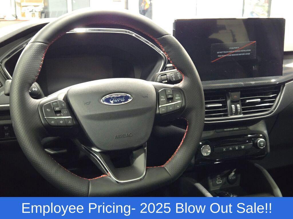 new 2025 Ford Escape car, priced at $32,413