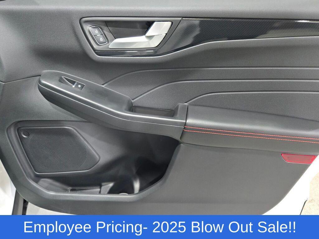 new 2025 Ford Escape car, priced at $32,413