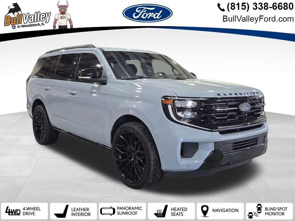 used 2025 Ford Expedition car, priced at $77,999