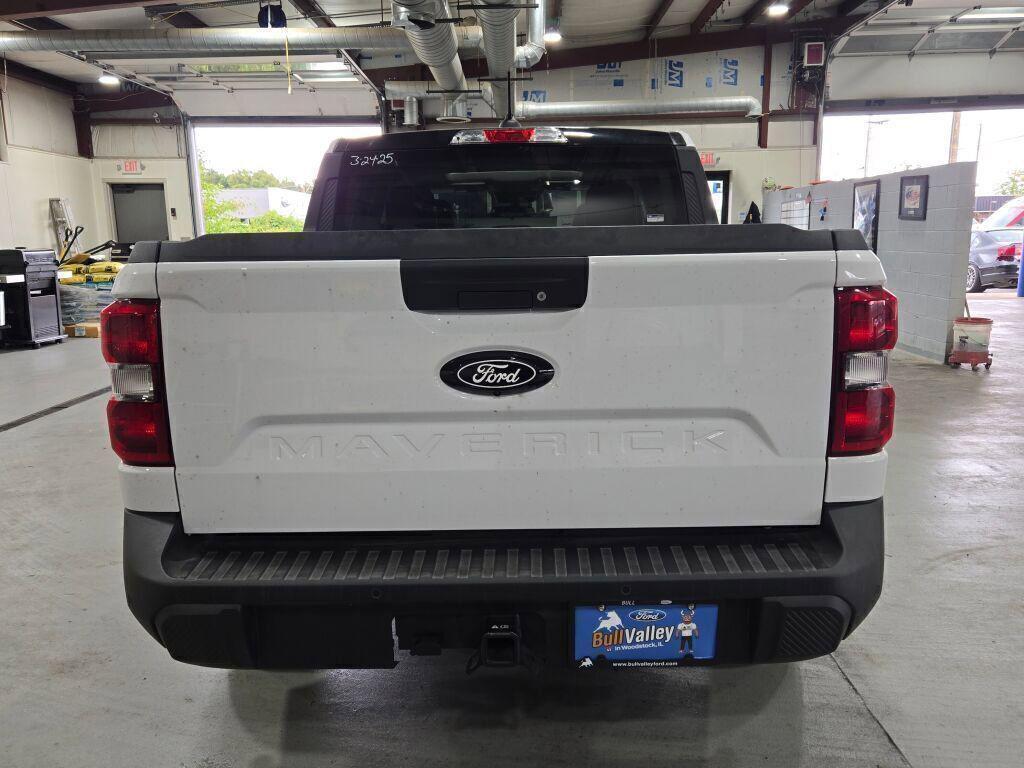 new 2025 Ford Maverick car, priced at $33,995