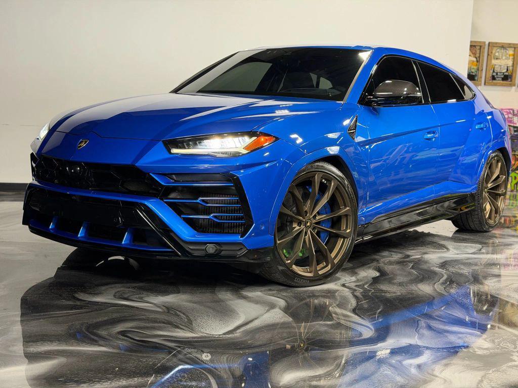 used 2020 Lamborghini Urus car, priced at $179,991