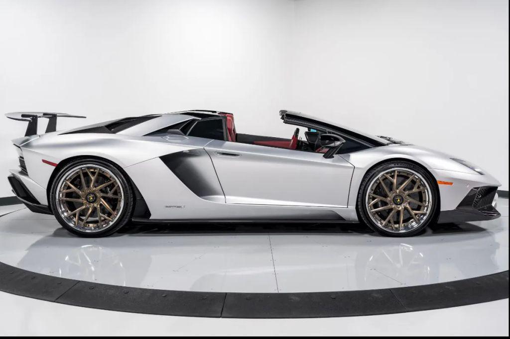 used 2018 Lamborghini Aventador S car, priced at $429,991