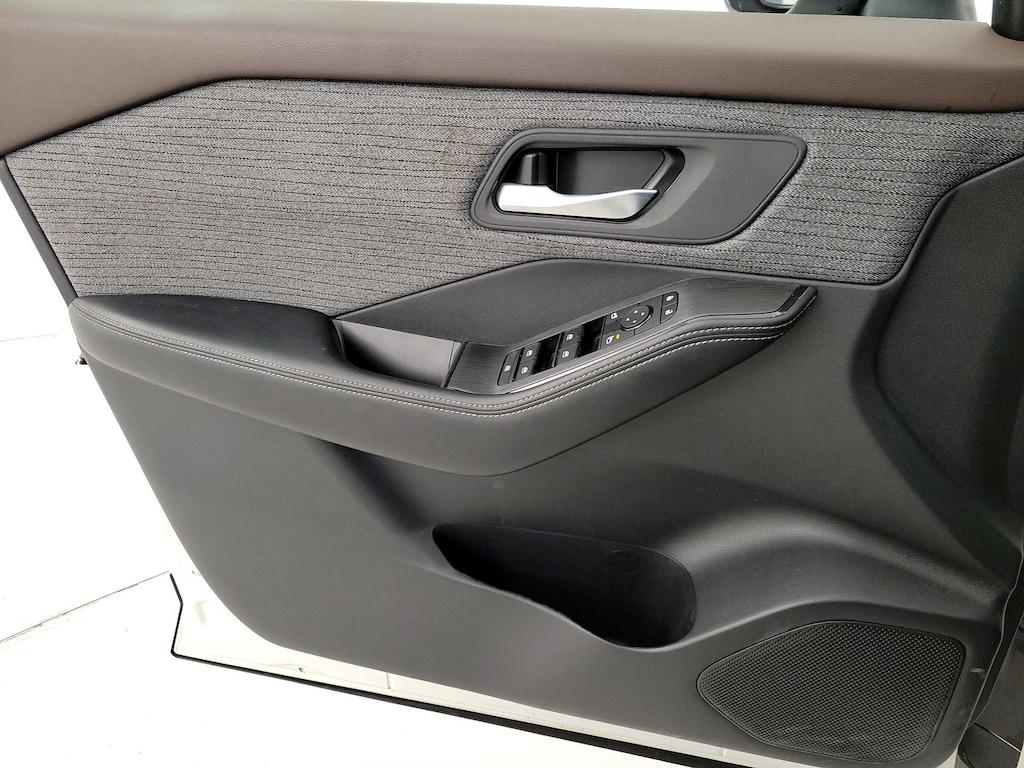 used 2023 Nissan Rogue car, priced at $21,998