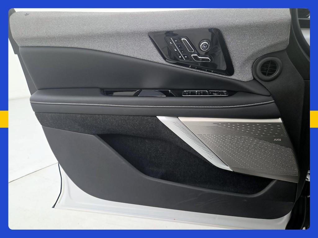used 2025 Cadillac OPTIQ car, priced at $46,998