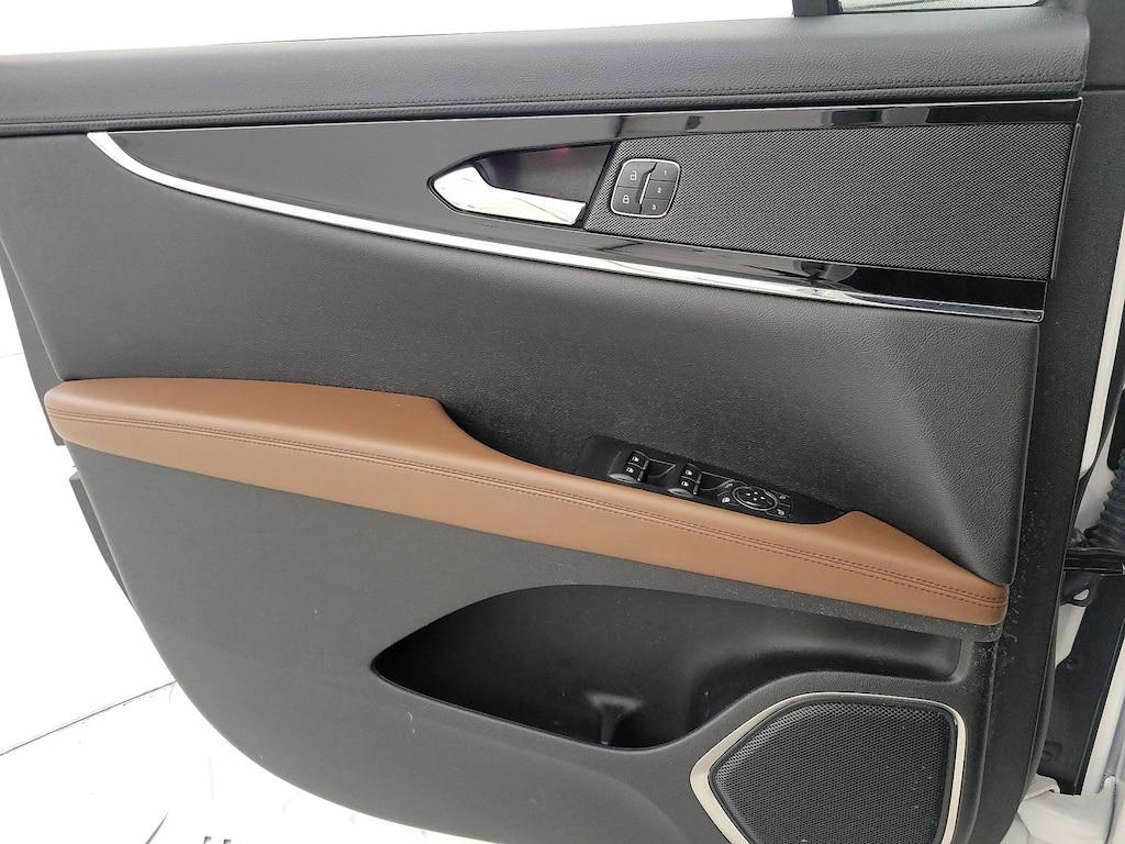 used 2022 Lincoln Nautilus car, priced at $33,998