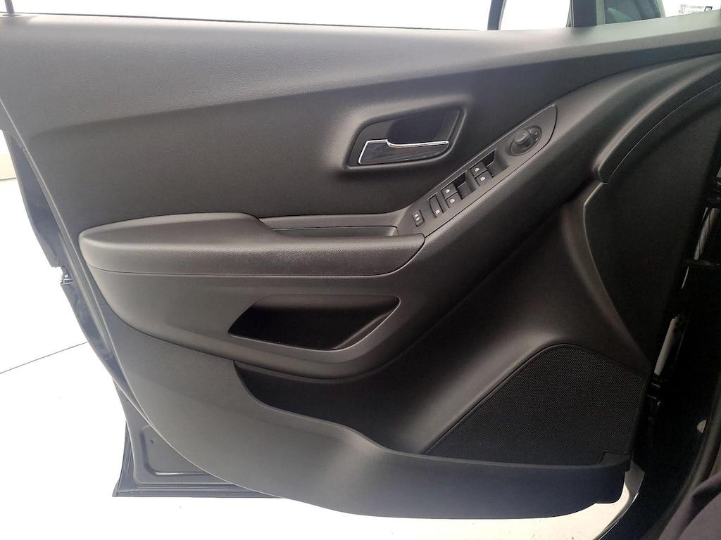 used 2020 Chevrolet Trax car, priced at $15,998