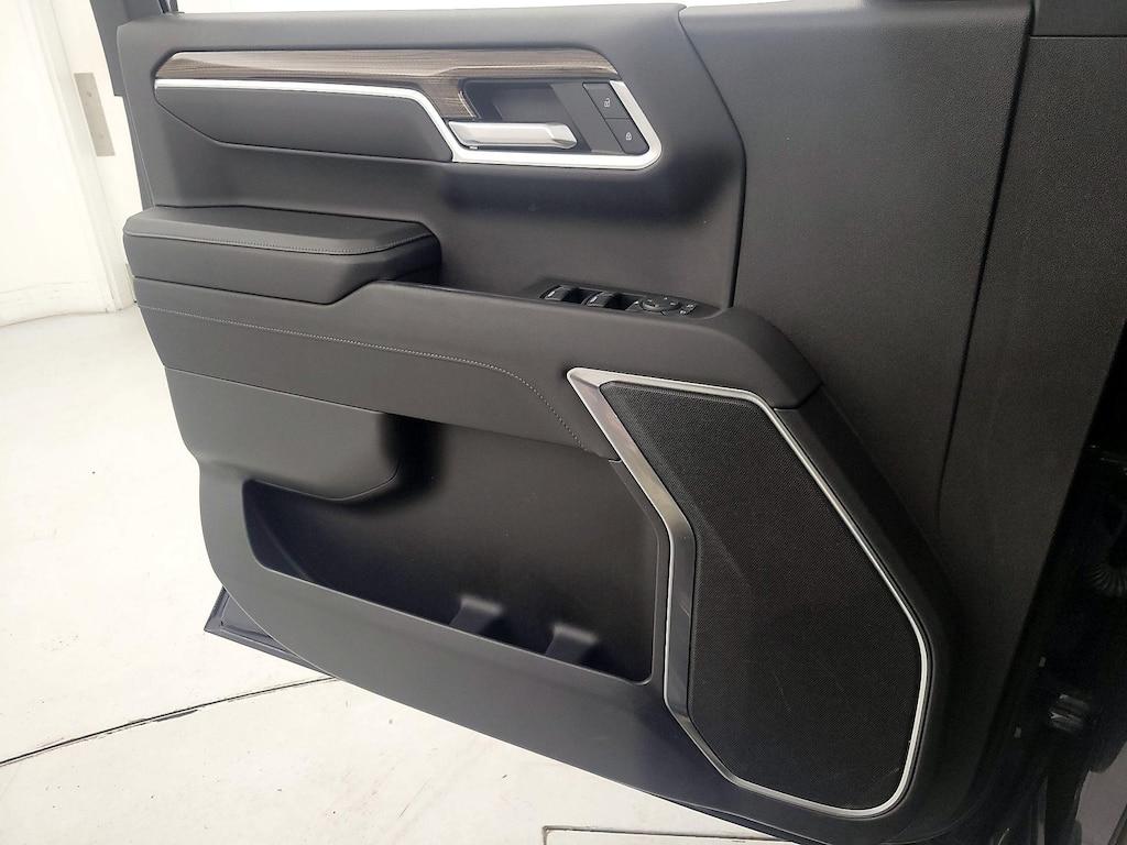 used 2022 Chevrolet Silverado 1500 car, priced at $33,998