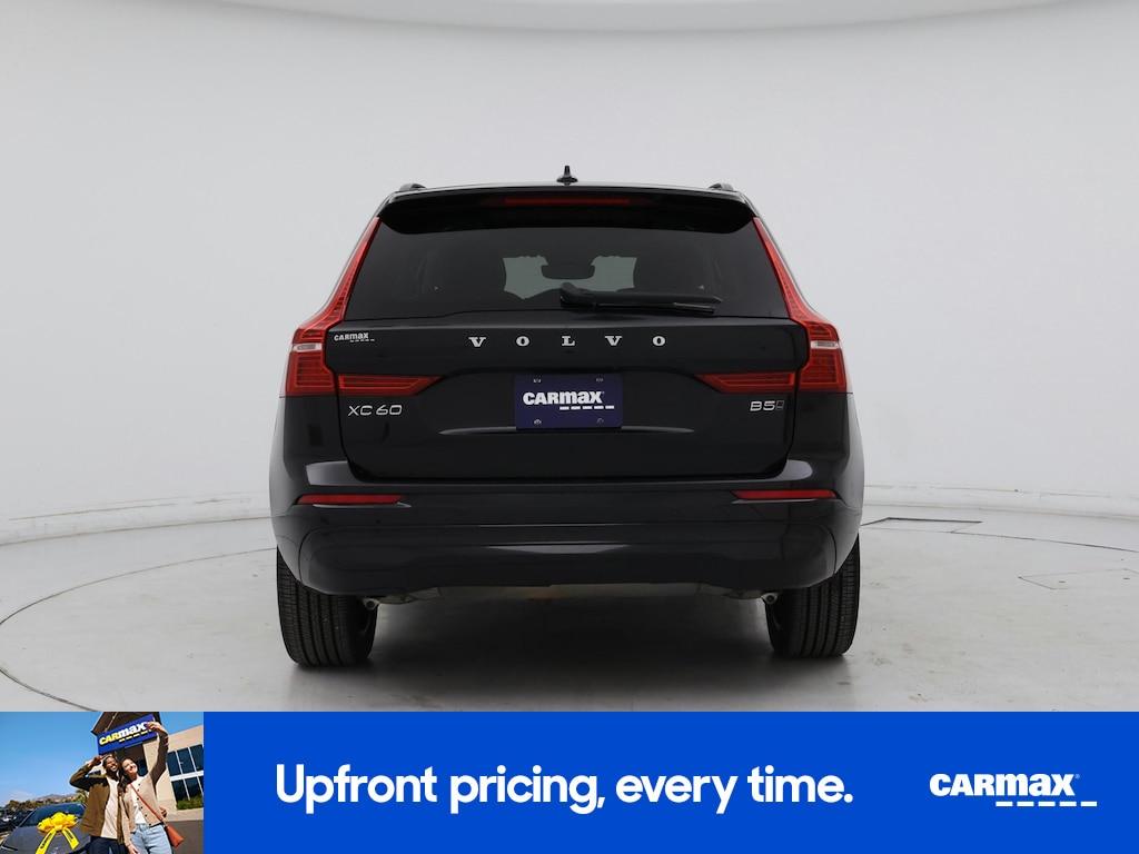 used 2022 Volvo XC60 car, priced at $27,998